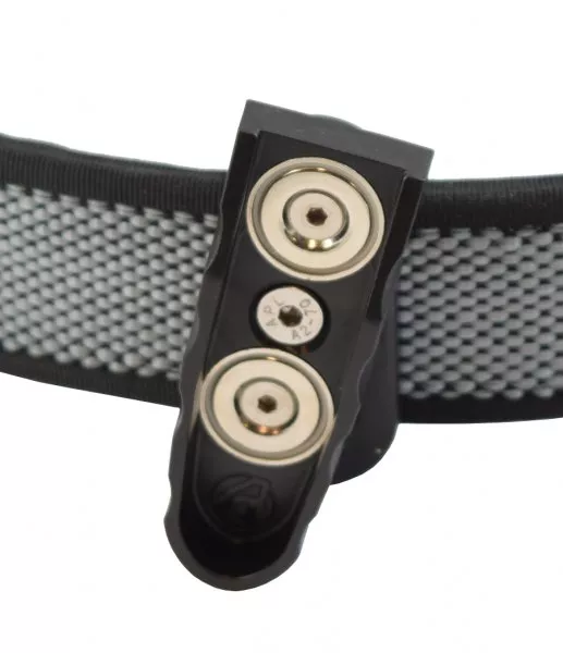 DAA Bullets-Out Magnetic Pouch – Magnetic Pouches – IPSC and USPSA